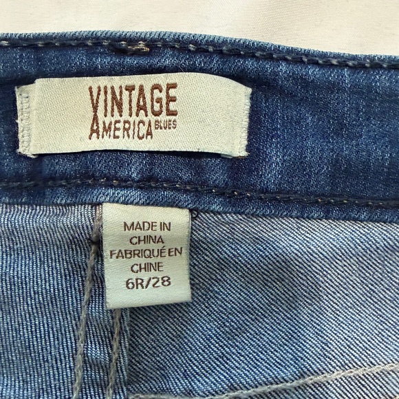 Vintage America Blues, Boho Skinny Floral Jeans, size 6 - Picture 1 of 4